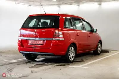 Opel Zafira (B) Рестайлинг — фото 3