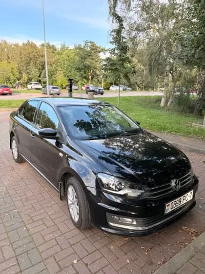 Volkswagen Polo (V) Рестайлинг Highline — фото 3