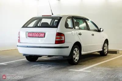 Skoda Fabia (I) Рестайлинг — фото 3