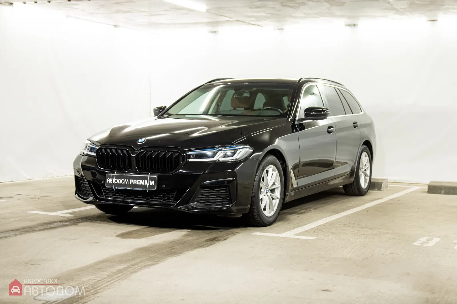 BMW 5 серия (G30/G31) Рестайлинг 520i — фото 1