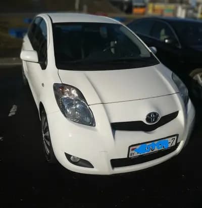 Toyota Yaris II (XP90) Рестайлинг — фото 3